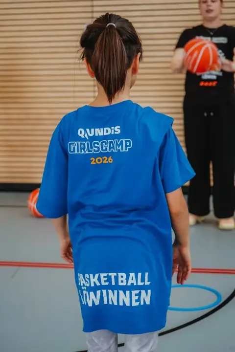 Gruppenfoto beim QUNDIS Girlscamp 2026