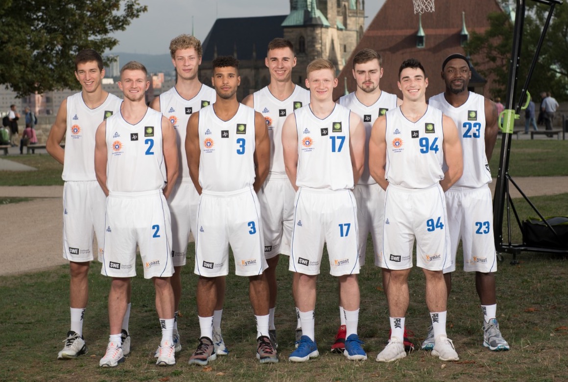 team_platzhalter_weisser_bg