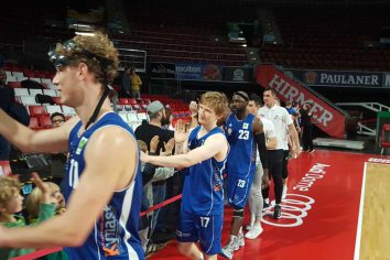 Basketball Löwen siegen gegen FC Bayern Basketball II