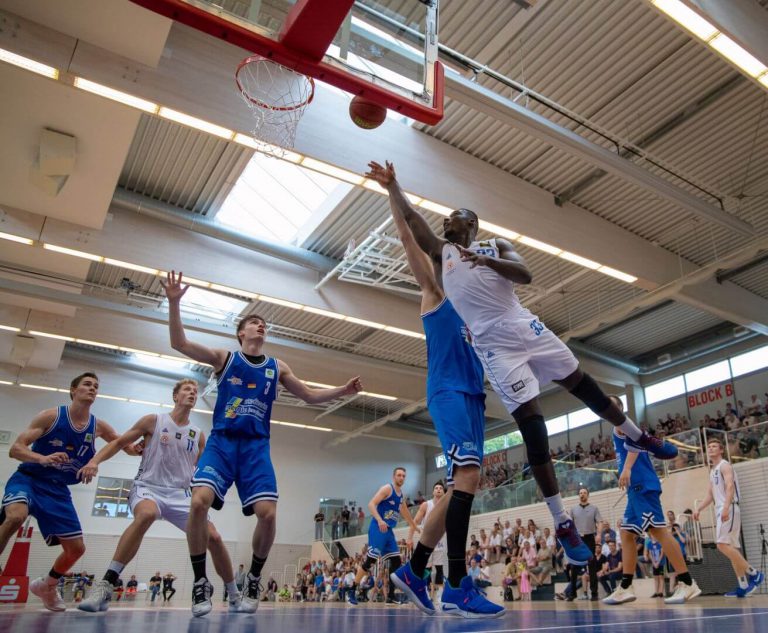 Testspiel Science City Jena CATL Basketball Löwen