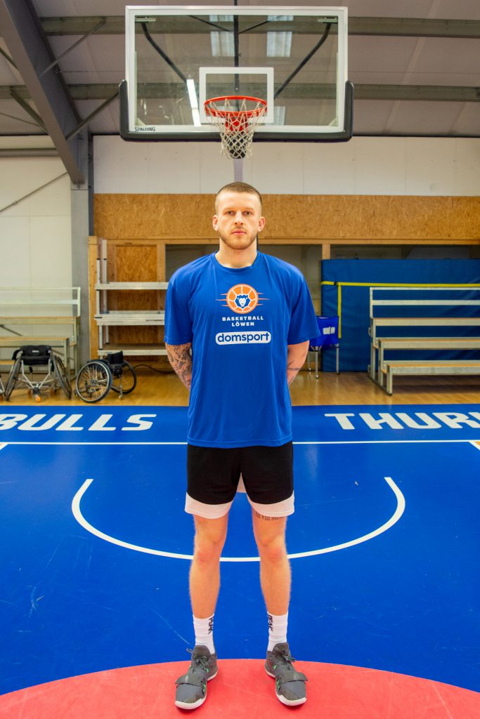 2,13m Center kommt nach Erfurt CATL Basketball Löwen